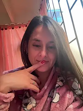 Alice milf  online show from May 9, 11:37 am