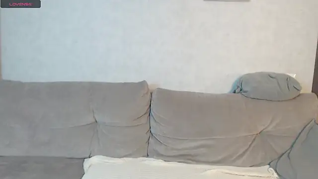 Snapshot of len_rain chatting on January 10, 6:06 pm len rain online show from January 10, 6:06 pm