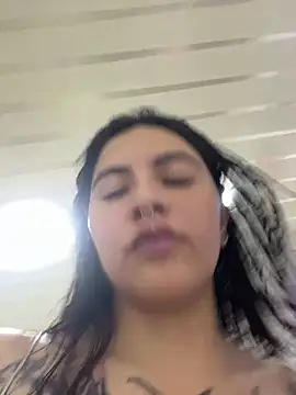  luna torres online show from May 4, 12:23 pm