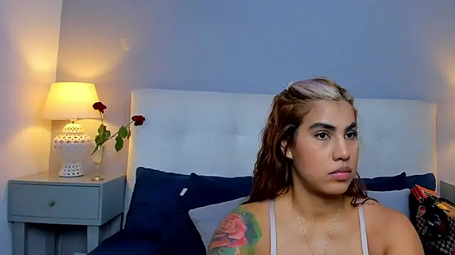 SaraaJhonsonn online show from September 24, 3:37 pm