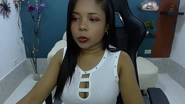 Melikasweetz online show from March 21, 2:40 pm