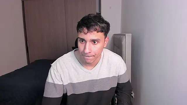 Snapshot of JayMarcos_ chatting on December 23, 6:22 am JayMarcos online show from December 23, 6:22 am