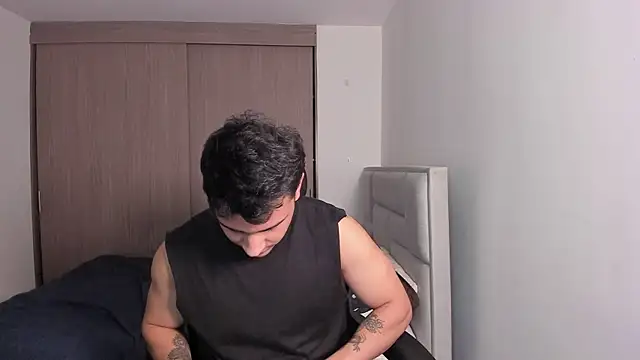 Snapshot of JayMarcos_ chatting on December 27, 4:47 am JayMarcos online show from December 27, 4:47 am
