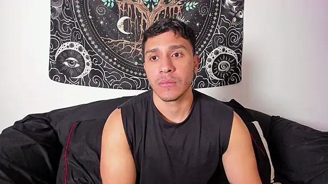 JayMarcos  online show from October 17, 4:48 am