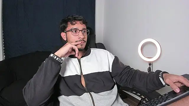 JayMarcos  online show from January 11, 9:36 am