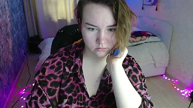 Jenny Fox online show from May 8, 4:40 am