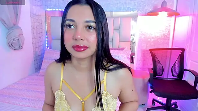 Snapshot of AlexandraaMillerr chatting on January 8, 10:59 am AlexandraaMillerr online show from January 8, 10:59 am
