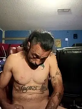 C8L3U online show from April 26, 3:48 am