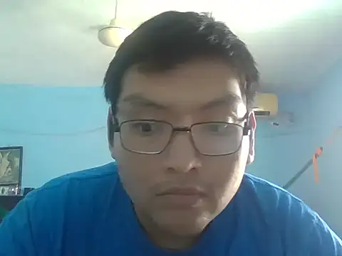 Snapshot of daniel4444Cu chatting on May 26, 4:14 pm daniel4444Cu online show from May 26, 4:14 pm