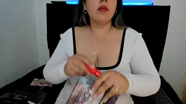 LinaBrowm online show from May 18, 8:03 pm