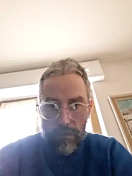 Snapshot of dedalus84 chatting on March 28, 4:50 pm dedalus84 online show from March 28, 4:50 pm