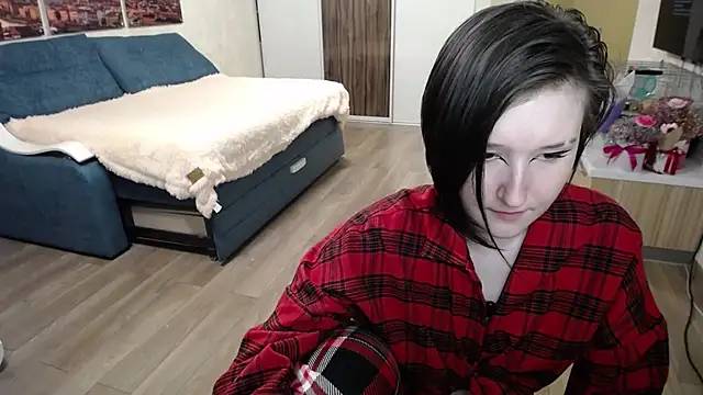 Kira Bakker online show from October 1, 2:56 pm