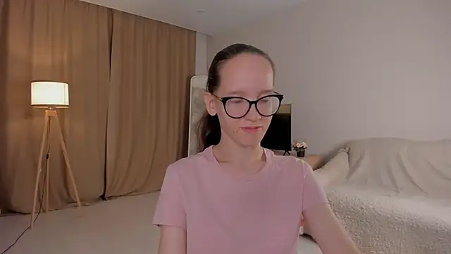 BettyBrowni online show from October 18, 4:08 pm