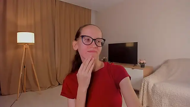 BettyBrowni online show from October 22, 4:18 pm