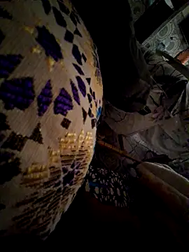 Snapshot of mehdi_haway chatting on April 3, 5:22 pm mehdi haway online show from April 3, 5:22 pm