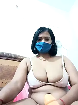 Snapshot of nitasahu chatting on February 5, 6:46 am nitasahu online show from February 5, 6:46 am