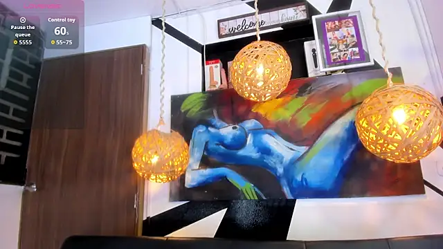 victoria aleia  online show from October 8, 11:02 pm