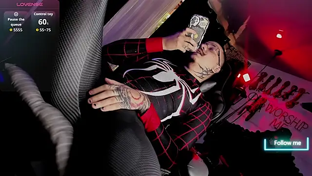 allanhurtss online show from October 18, 5:14 pm