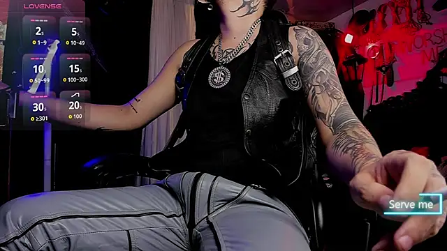 allanhurtss online show from December 3, 7:45 pm