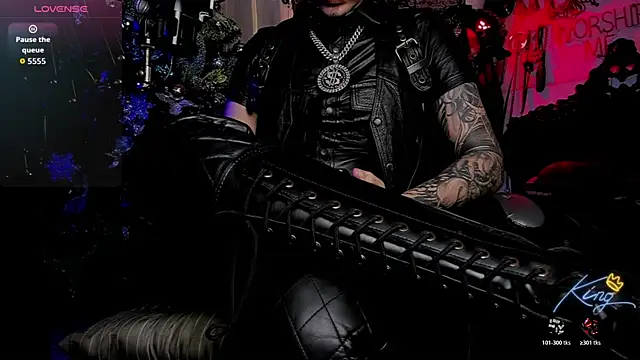 allanhurtss online show from December 18, 6:47 pm