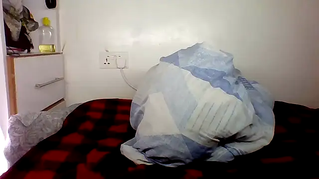 Snapshot of Precious_Diva chatting on October 26, 12:55 pm Precious Diva online show from October 26, 12:55 pm