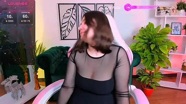 Viola  Shy online show from January 17, 12:10 am