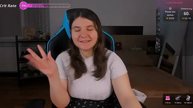 Viola  Shy online show from November 24, 8:08 pm