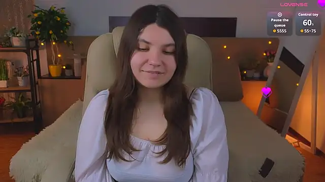 Viola  Shy online show from May 16, 7:34 pm