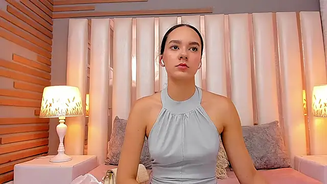 EmmyCruzZ online show from May 8, 7:08 pm