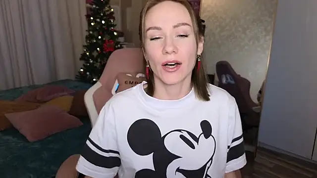 VeronicaRoss online show from December 14, 1:27 pm