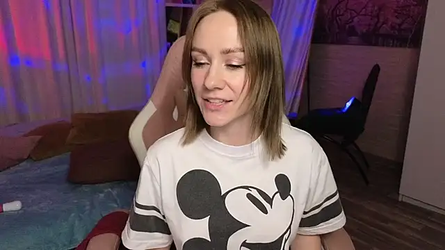 VeronicaRoss online show from January 15, 6:01 am