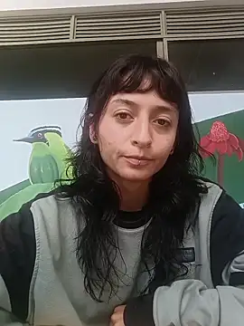 BrisaJones online show from April 28, 1:49 pm