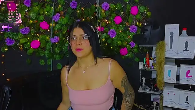 Sweett Mollyy online show from May 3, 12:27 am