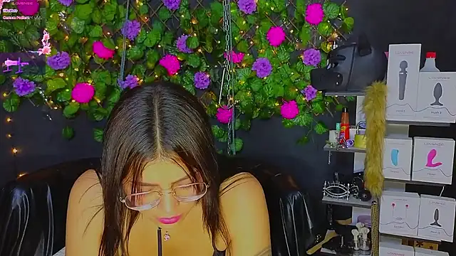 Sweett Mollyy online show from May 7, 11:21 pm