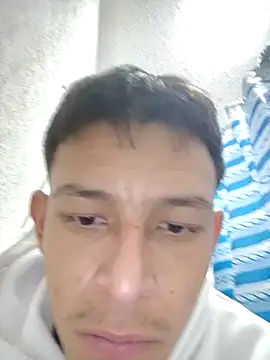 Snapshot of Leonul chatting on January 12, 5:13 am Leonul online show from January 12, 5:13 am