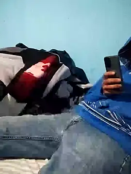 Snapshot of Leonul chatting on January 19, 1:44 pm Leonul online show from January 19, 1:44 pm