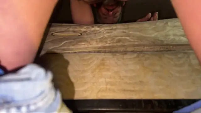 Snapshot of pipeload1275 chatting on January 19, 6:50 am pipeload1275 online show from January 19, 6:50 am