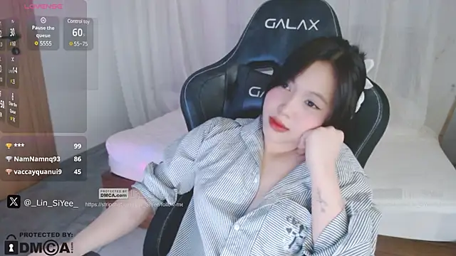 Snapshot of Lin_SiYee chatting on January 2, 4:02 pm Lin SiYee online show from January 2, 4:02 pm