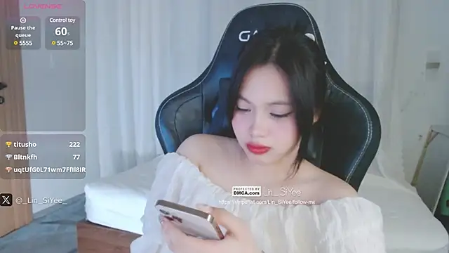Snapshot of Lin_SiYee chatting on January 10, 3:48 pm Lin SiYee online show from January 10, 3:48 pm