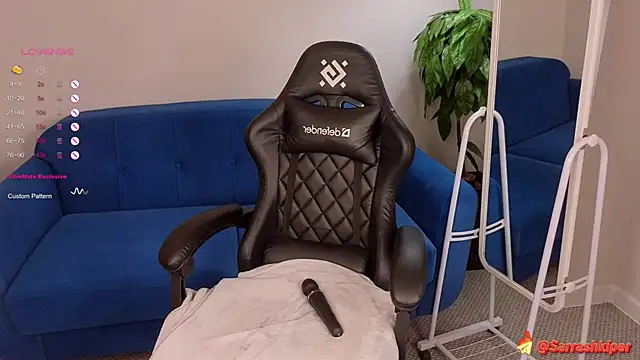 Snapshot of Sarra_Cooper chatting on January 30, 4:48 am Sarra Cooper online show from January 30, 4:48 am