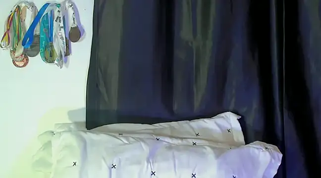 Snapshot of zyongracia chatting on January 18, 4:31 pm zyongracia online show from January 18, 4:31 pm