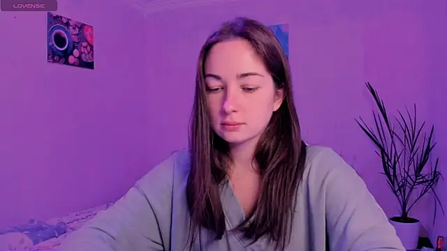 cClandesTina online show from October 10, 7:46 pm