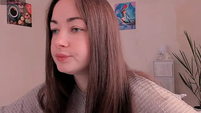 cClandesTina online show from October 16, 9:21 am