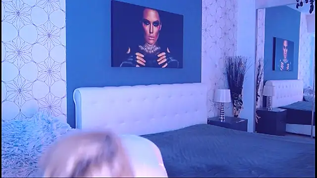 MaryMatiss online show from January 28, 1:38 pm