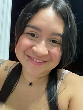 Pretty Isadora online show from January 9, 11:34 pm