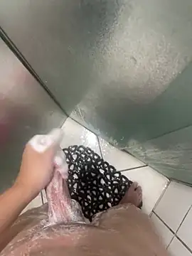 Snapshot of novinhsafadinh chatting on January 23, 7:29 pm novinhsafadinh online show from January 23, 7:29 pm