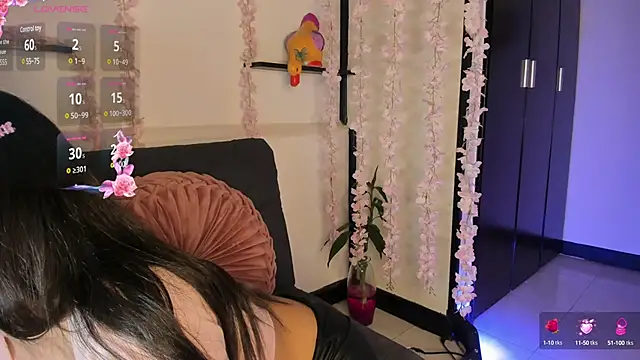 on tefa online show from February 7, 1:25 am