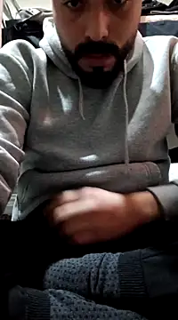 Snapshot of Kaan1607 chatting on January 1, 2:42 pm Kaan1607 online show from January 1, 2:42 pm