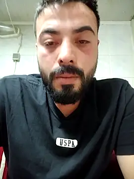 Snapshot of Kaan1607 chatting on September 19, 7:14 pm Kaan1607 online show from September 19, 7:14 pm