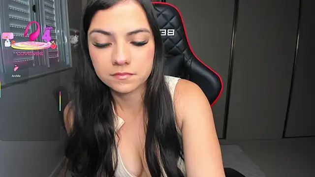 Snapshot of ivyy_scott chatting on October 29, 4:20 pm ivyy scott online show from October 29, 4:20 pm